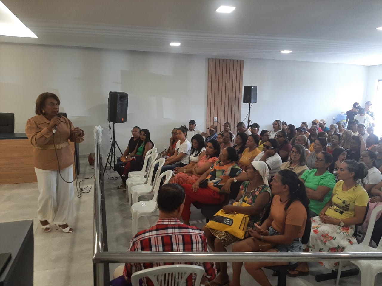 Pedro Alexandre: Servidores receberão valores retroativos do 13º salário após vitória da APLB Sindicato